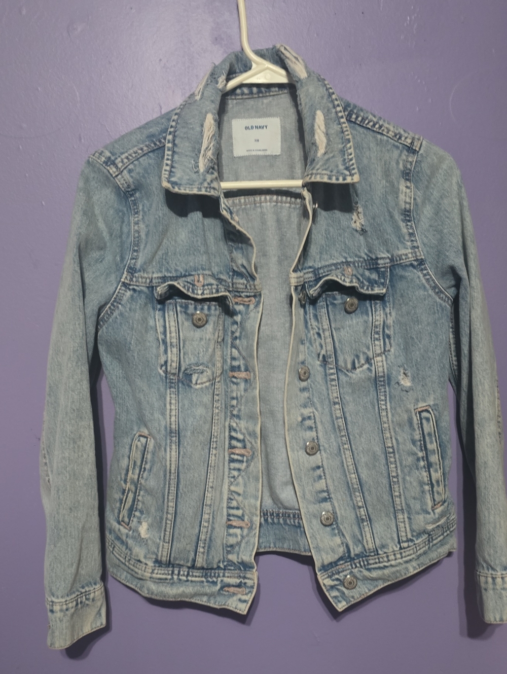 Old Navy Light Wash Distressed Denim Jean Jacket - Women's